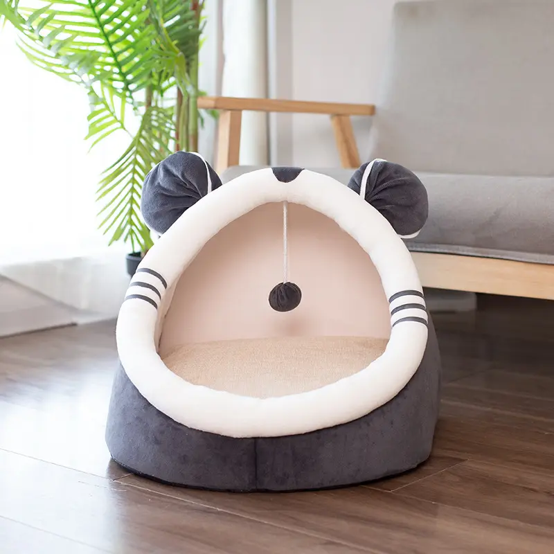 Winter pet cat house