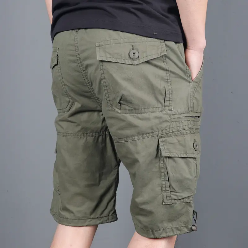 Men's plus size cargo shorts
