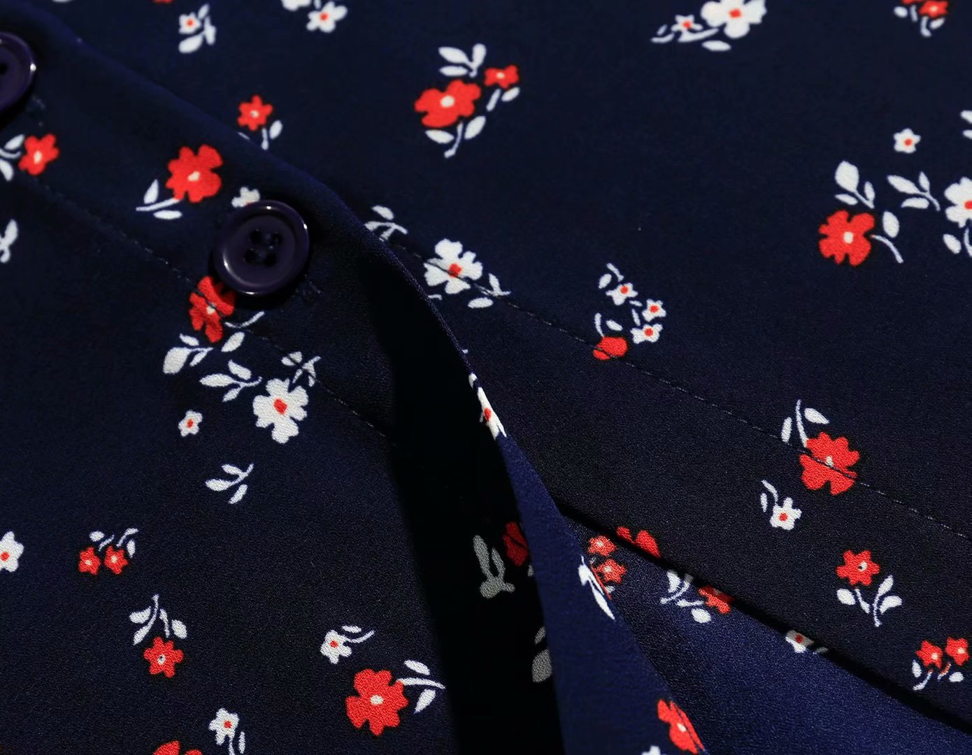 French niche retro blue floral