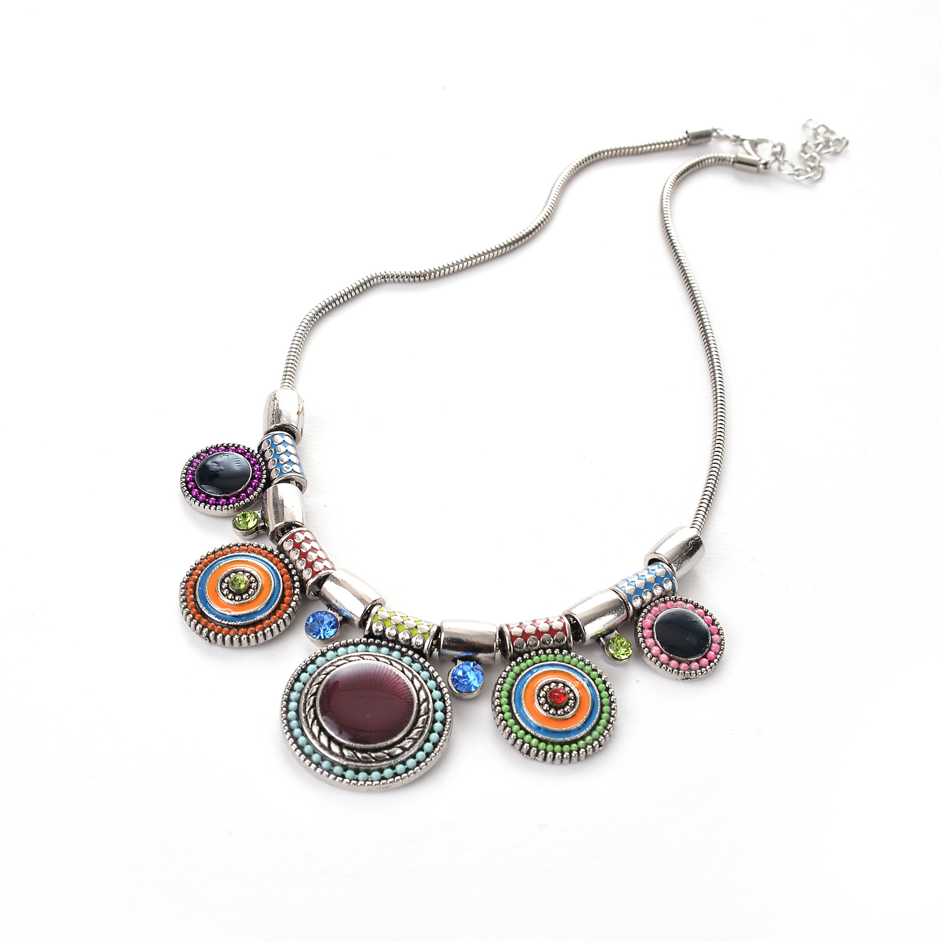 Ladies ethnic style necklace