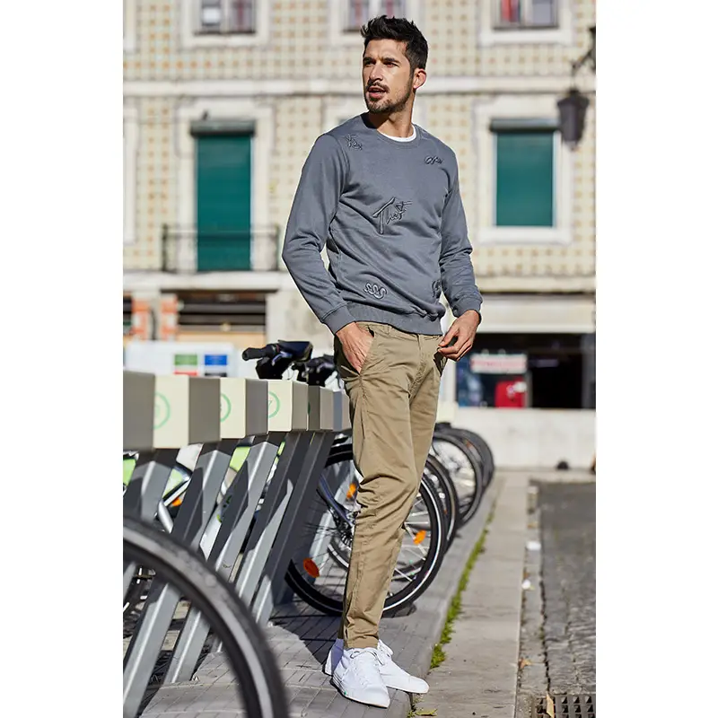 Men's slim fit pullover jacket