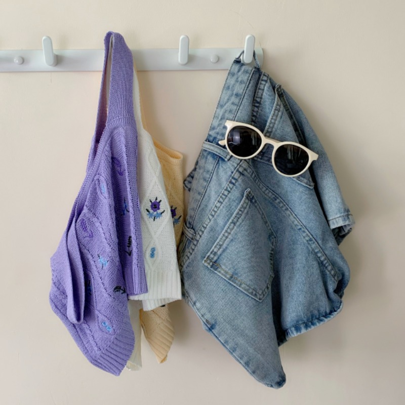 Hyuna style crop top