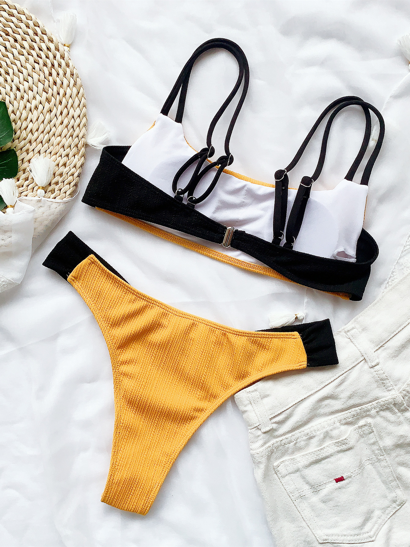 Solid color block bikini - Image 2