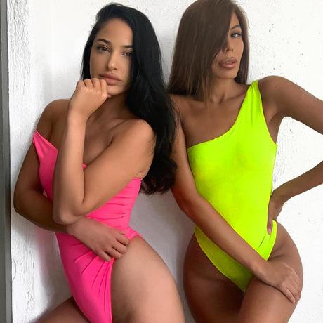 Slim slimming sleeveless one-piece swimsuit - Image 3