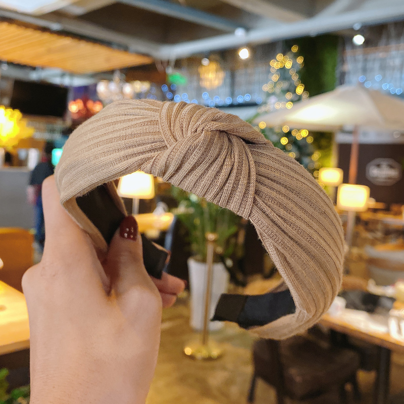 All match go out non slip headband Knitted Khaki - Shop at LoveMi
