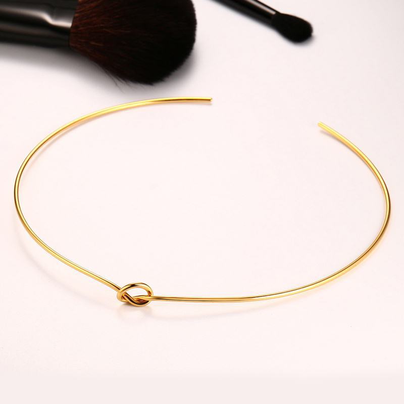 Titanium steel personality knotted collar