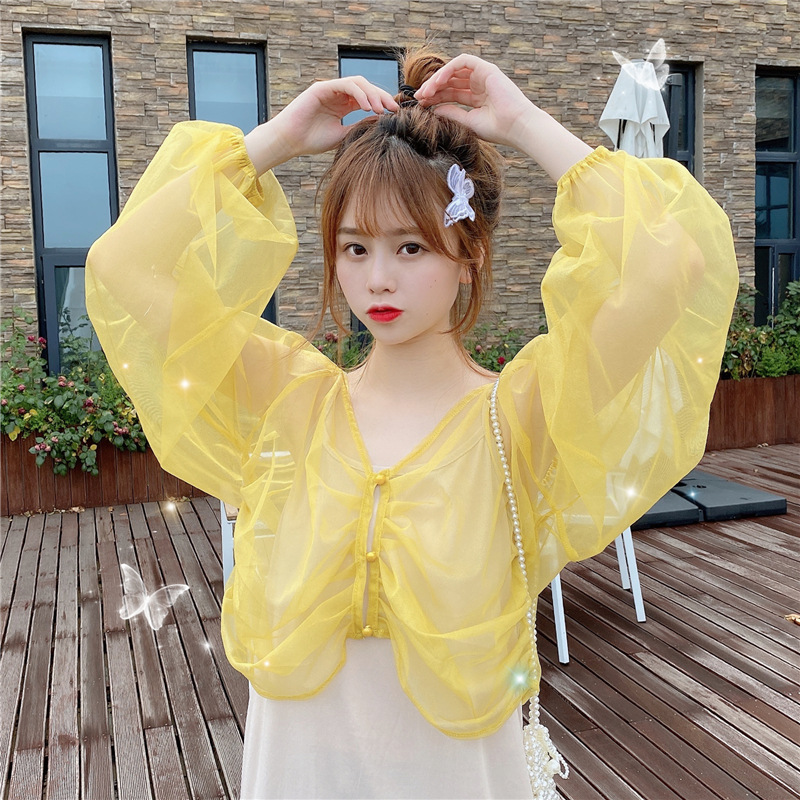 Foreign style perspective bottoming shirt