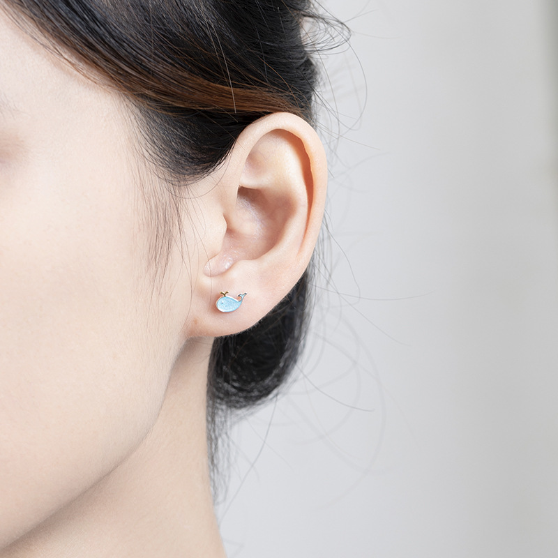 S925 sterling silver spray whale earrings