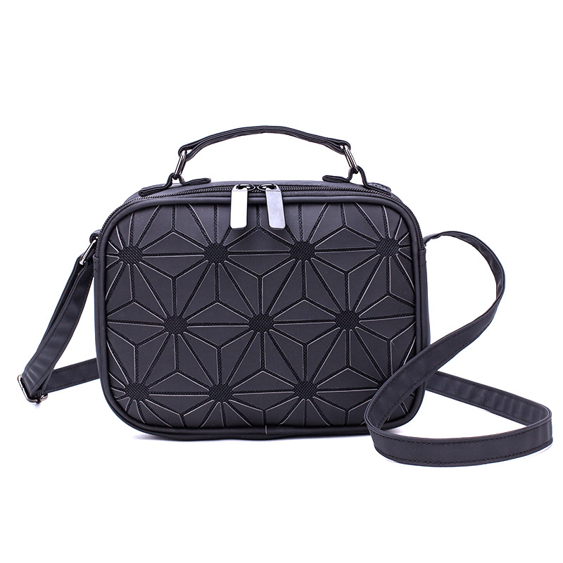 Title 6, Diagonal luminous diamond bag