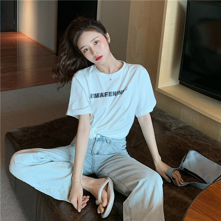 Navel loose short sleeve T-shirt