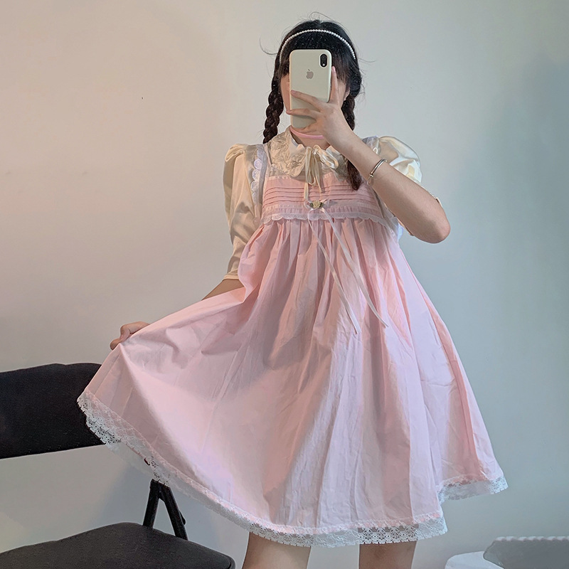 Lace sleeveless suspender dress dress