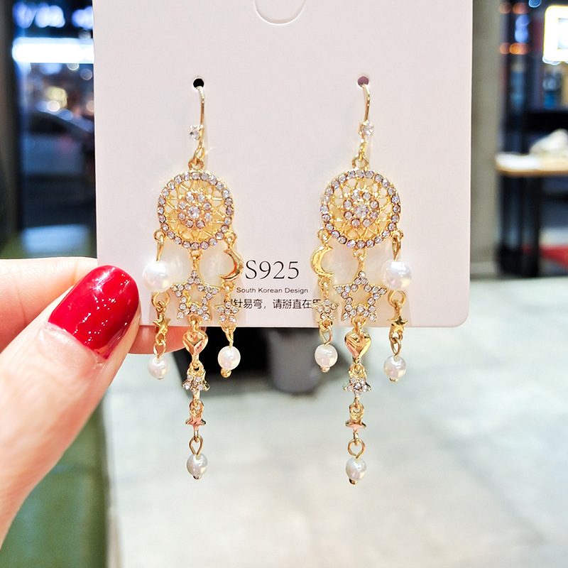 Pearl tassel star and moon earrings