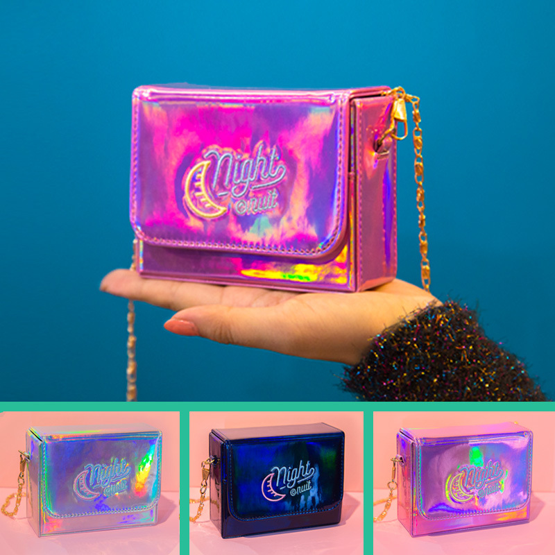 Hypnotic embroidery square chain bag — image 1