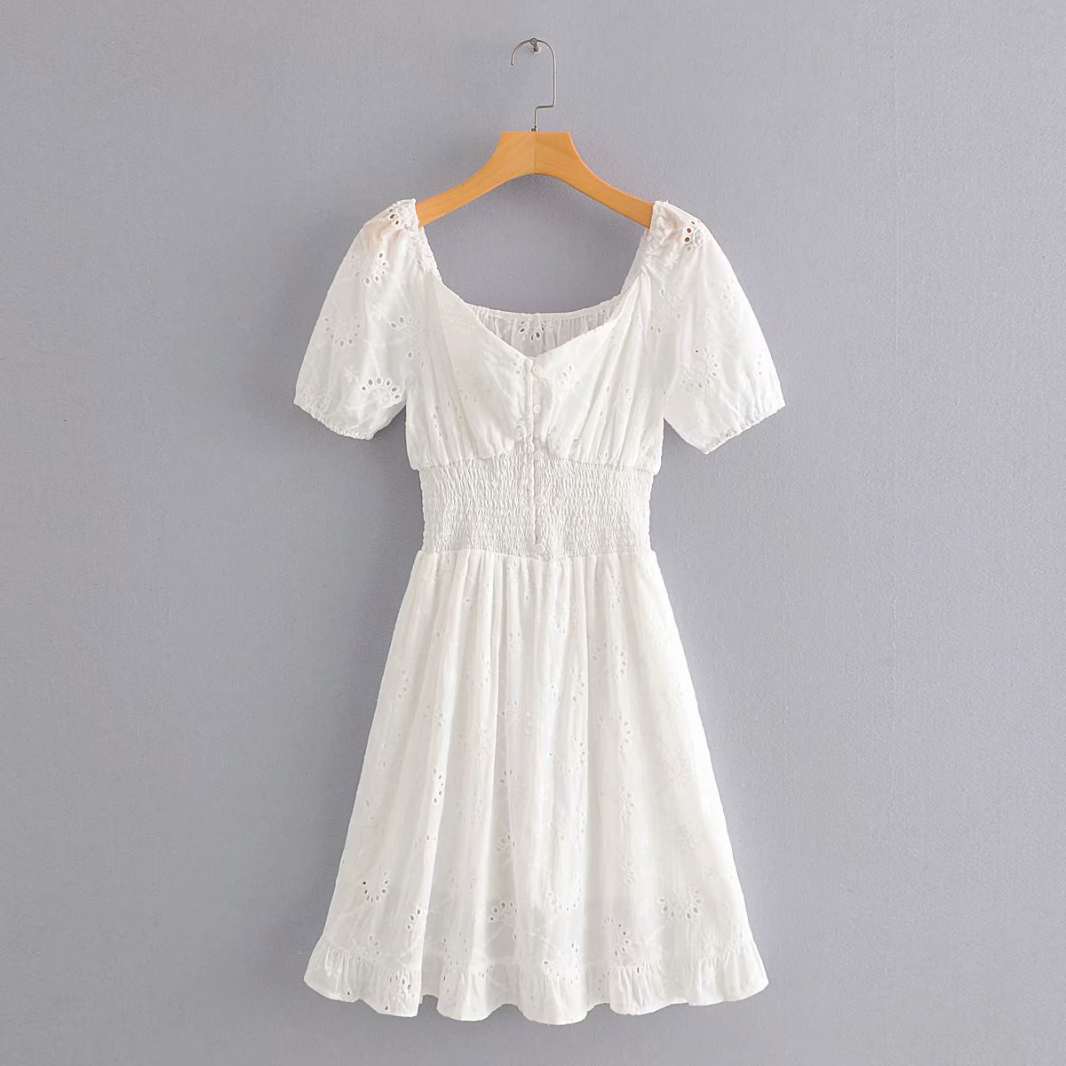 Ruffled hollow skirt