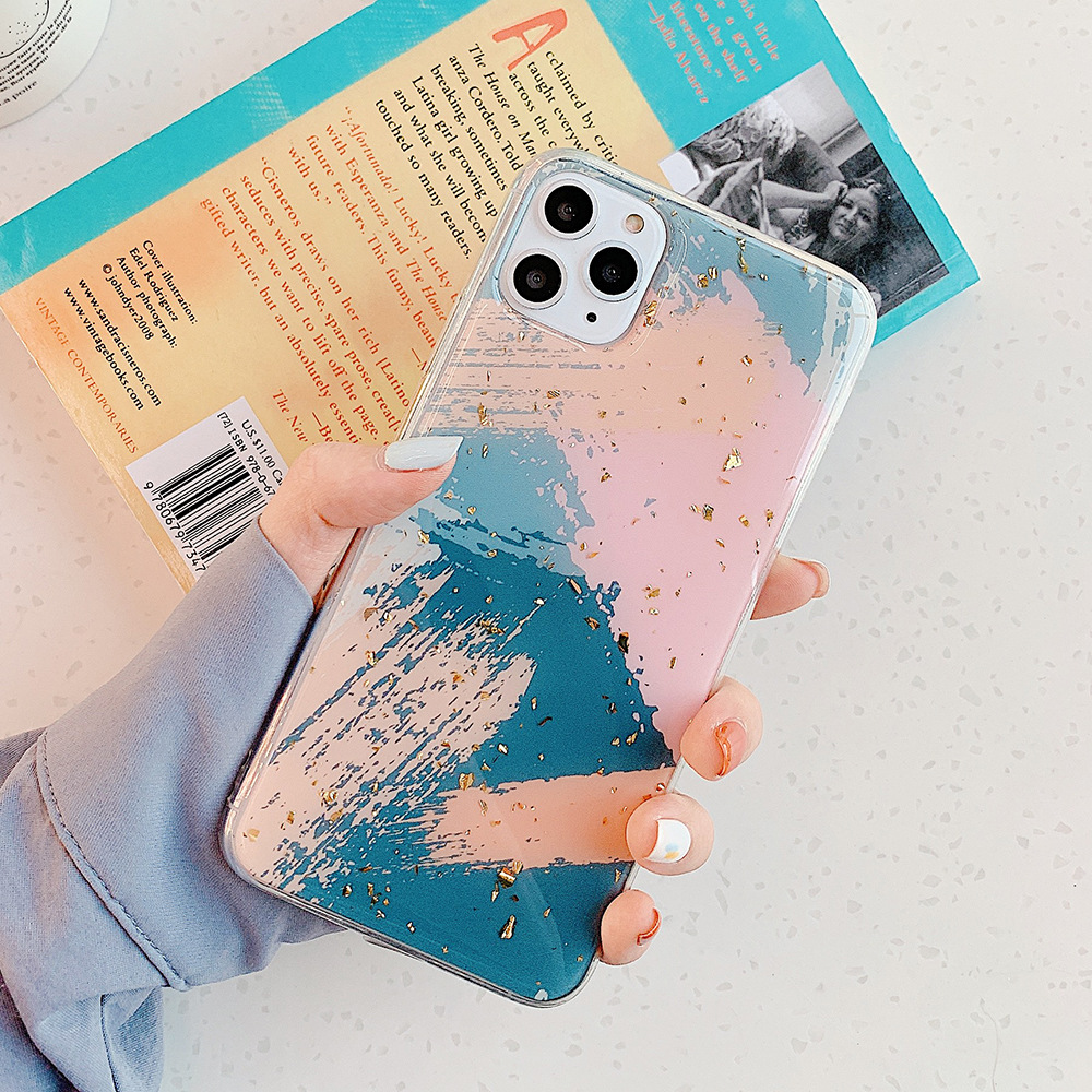 Geometric color matching cell phone case