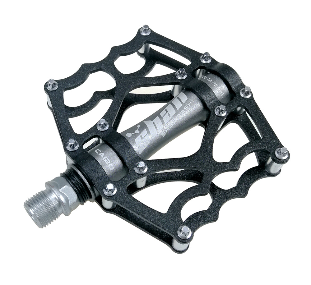 Titanium Grip Mountain Pedals
