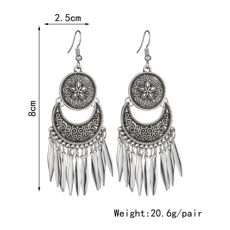 Flower fringed round earrings