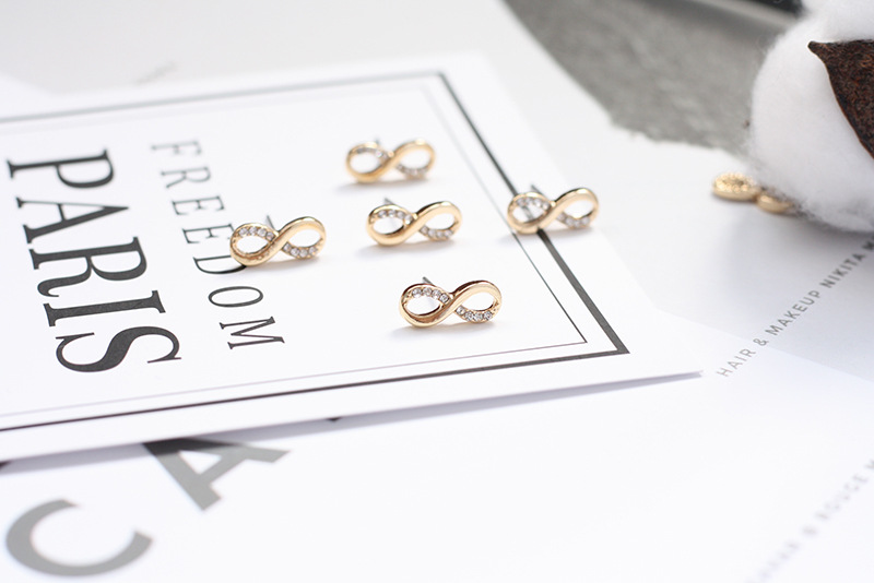 Net Red Letters Diamond Personality Stud Earrings