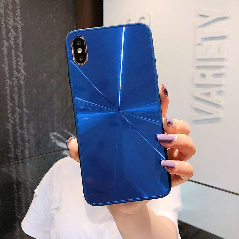 Mirror phone case with CD pattern - Image 3