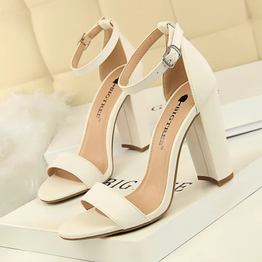 European and American style high heels - White