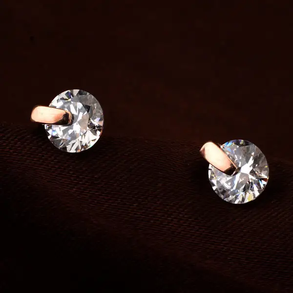 Zircon stud earrings
