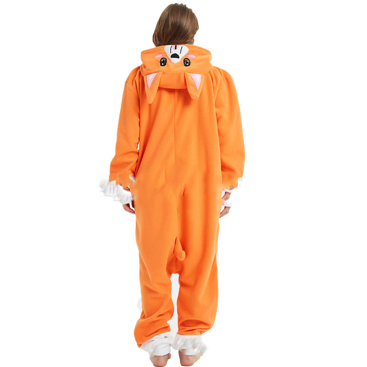 Title 3, Dog shake grain fleece cartoon pajamas