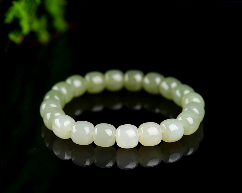 Water gradient jade bucket bead bracelet