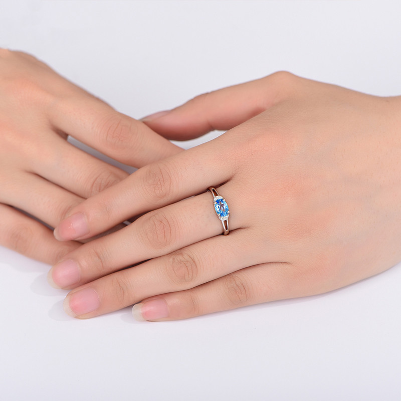 Simple blue topaz ring