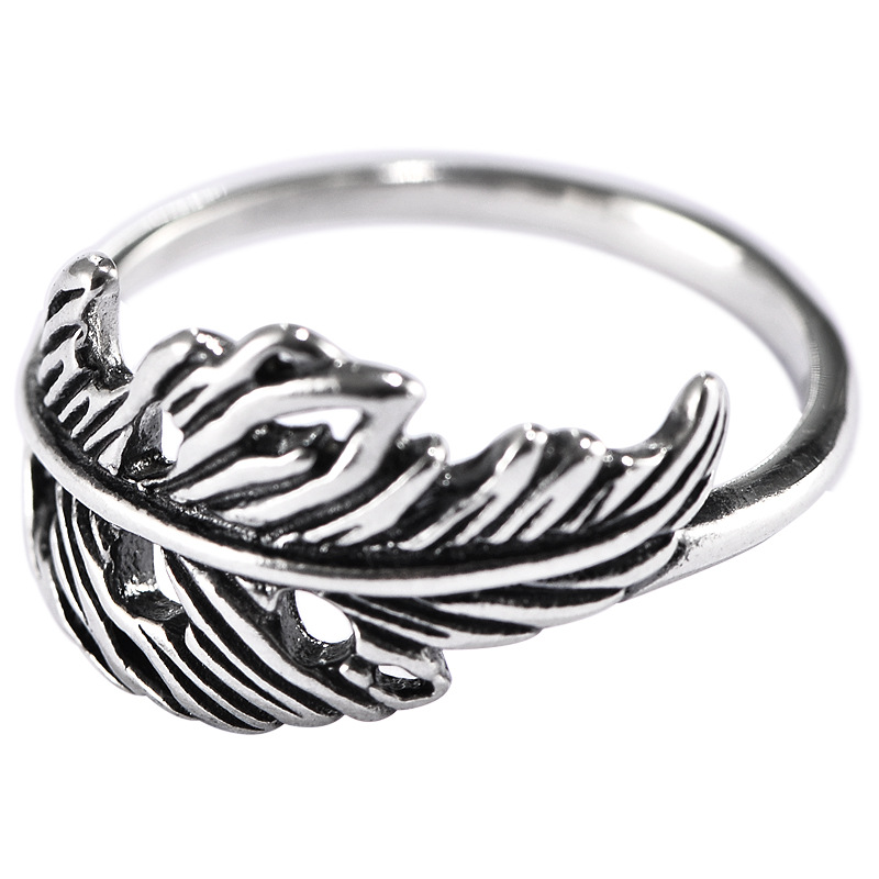 Vintage Thai Silver Hollow Feather Ring