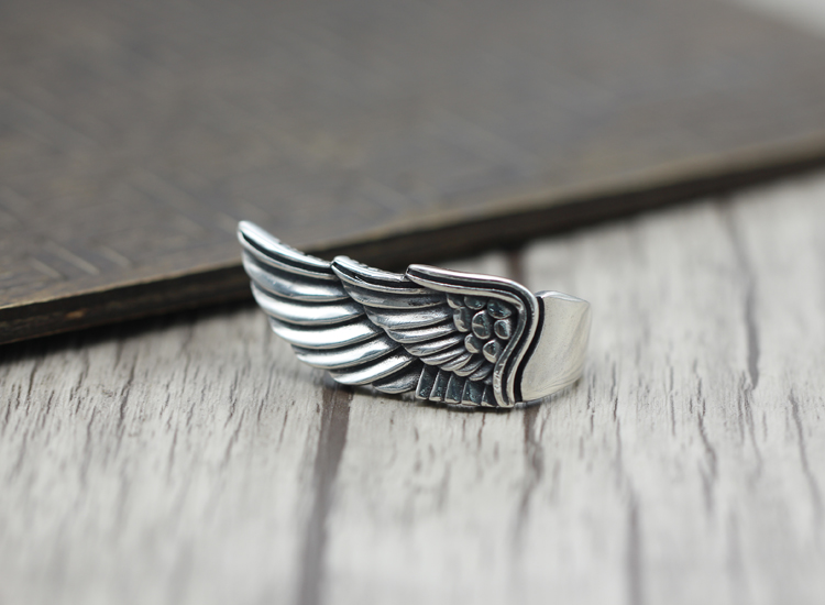 Vintage personalized wings ring