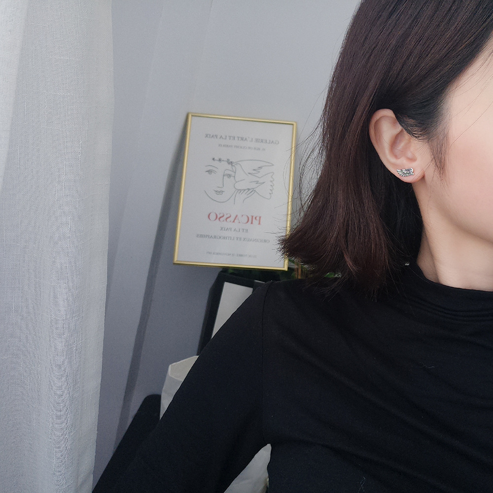 Vintage wings earrings