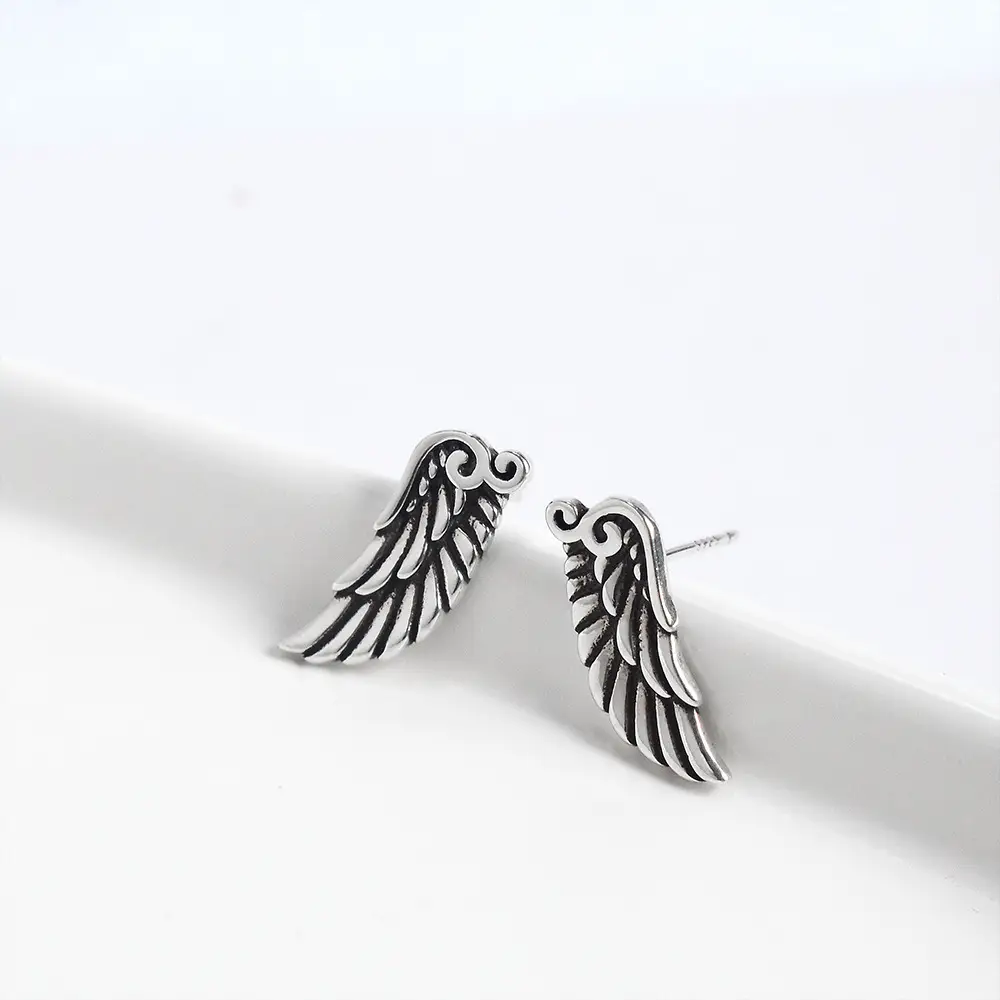 Vintage wings earrings