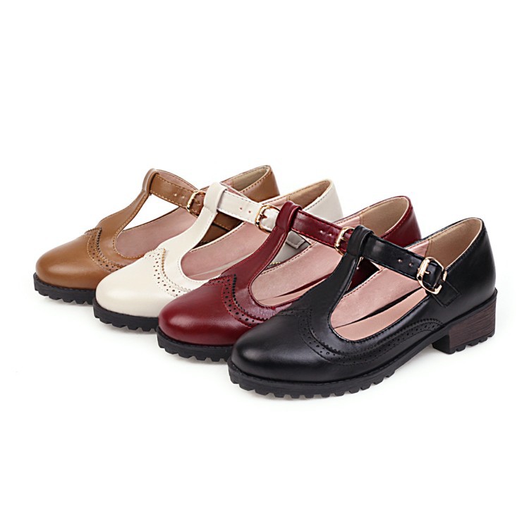 Ladies summer hollow low-heeled shoes