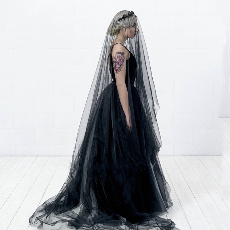 Bride wedding black veil