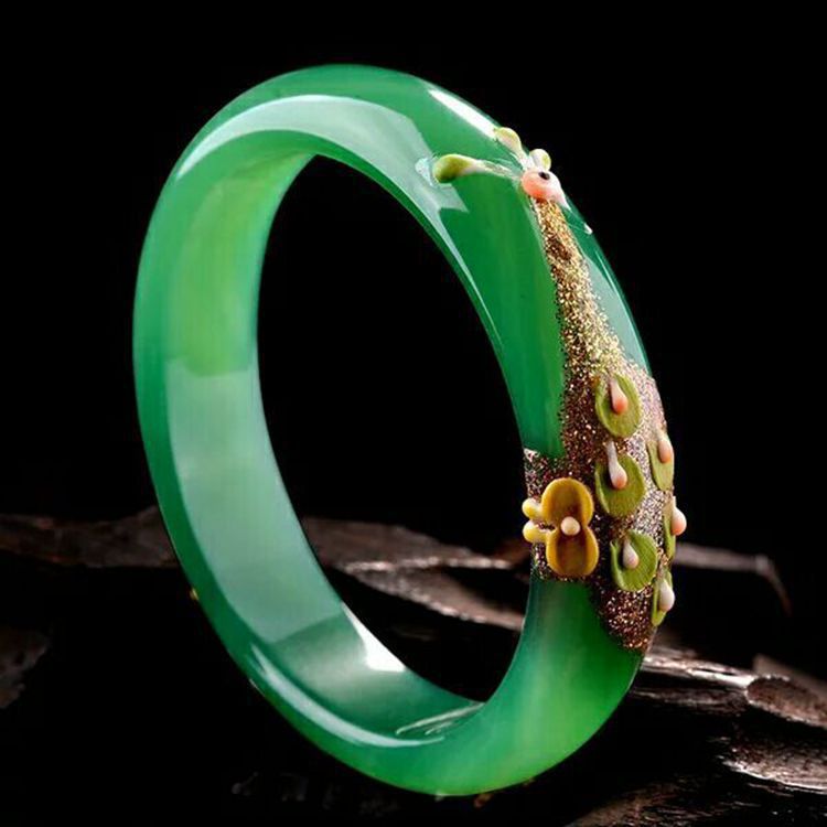 Peacock Painted Carved Chalcedony Bracelet
