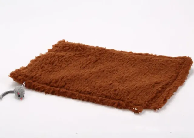 Hemp carpet cat scratch board Brown - Shop at LoveMi