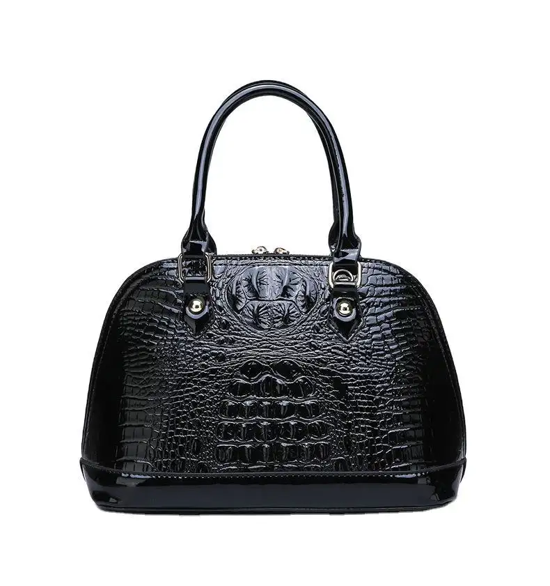 Diagonal shoulder bag