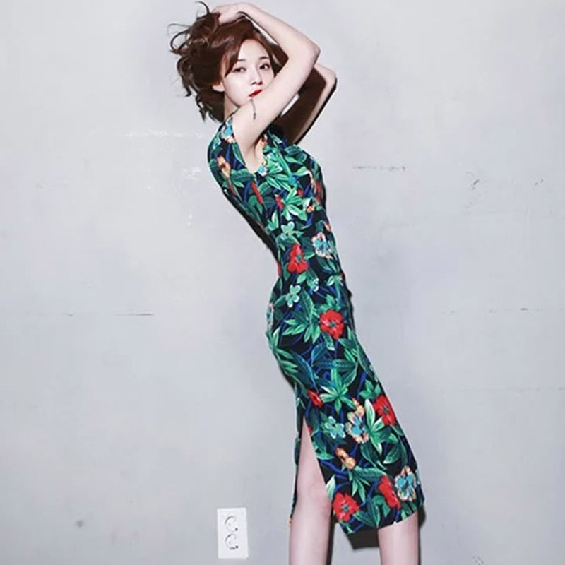 Sexy slit retro print dress