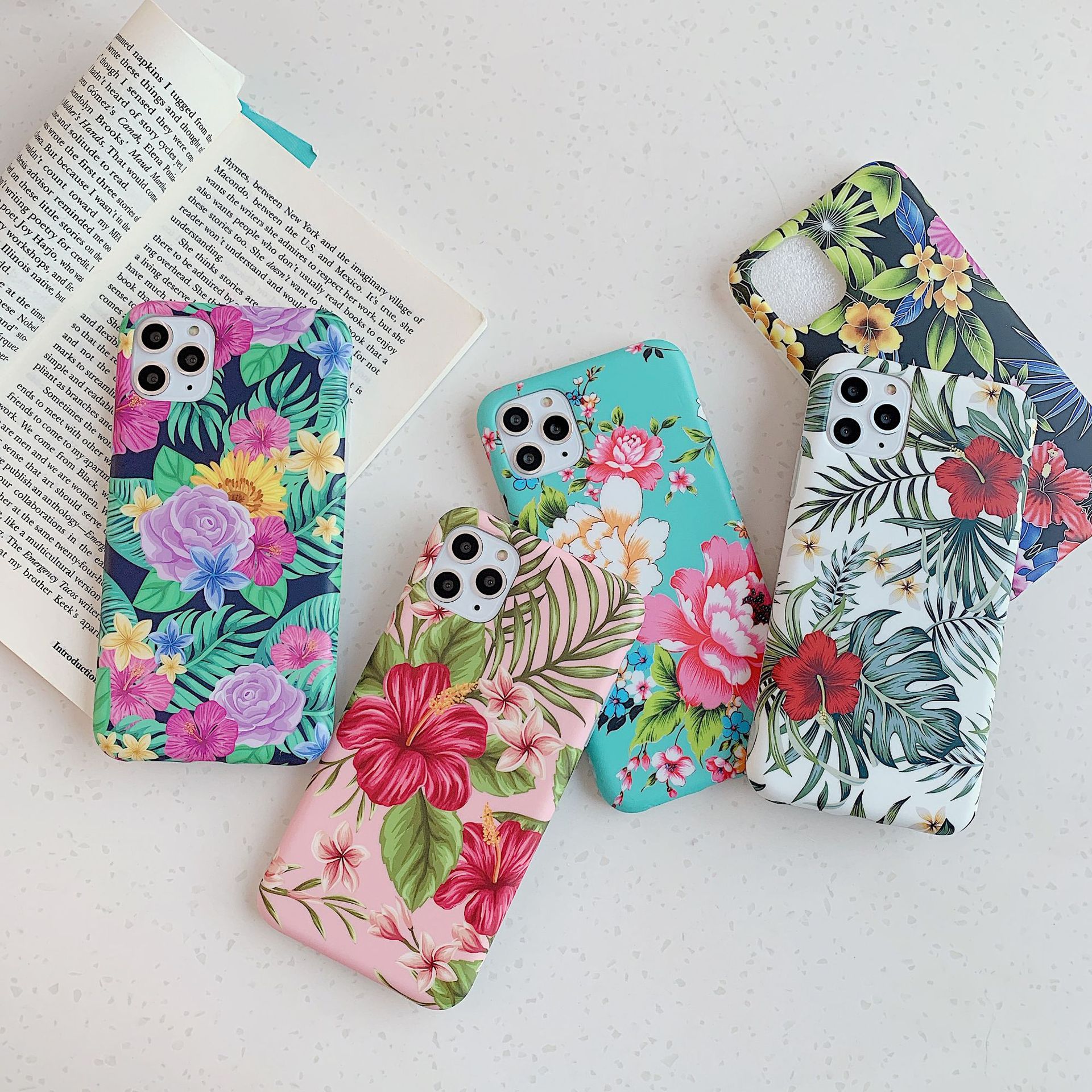 Retro literary flower leaf phone case - Image 5