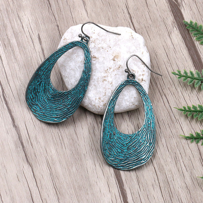 Metal geometric earrings