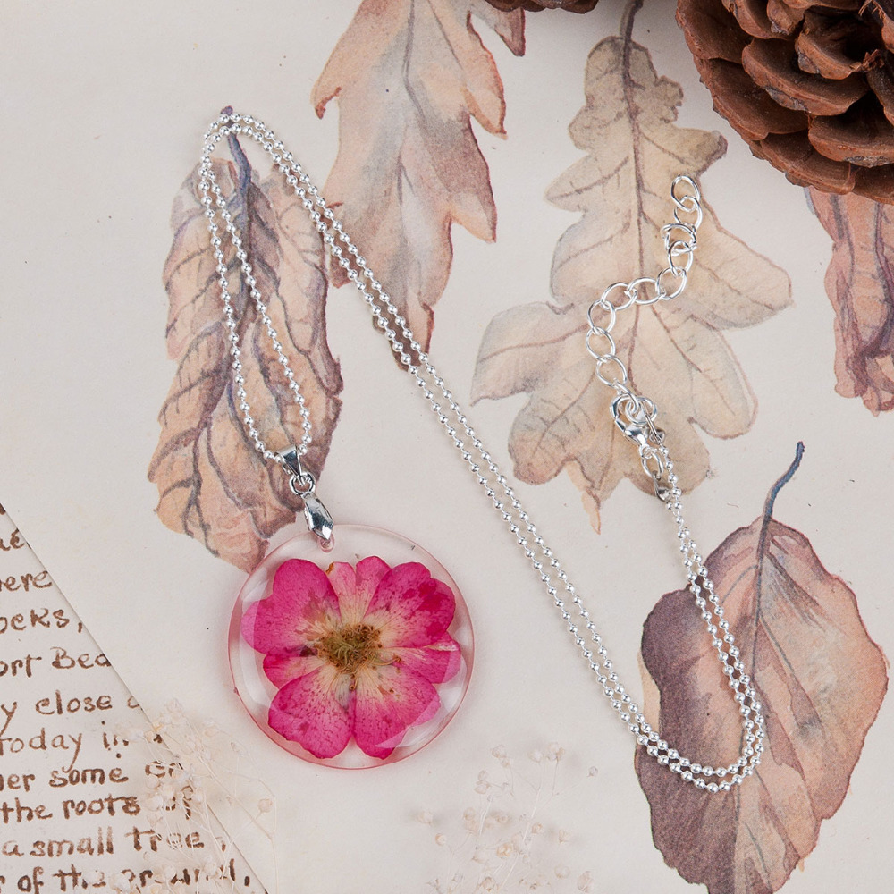 Bohemian Dried Flower Daisy Necklace
