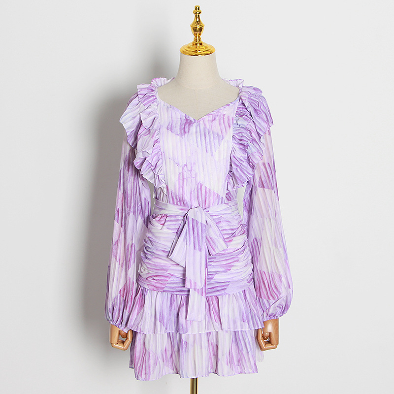 Waist folds with color