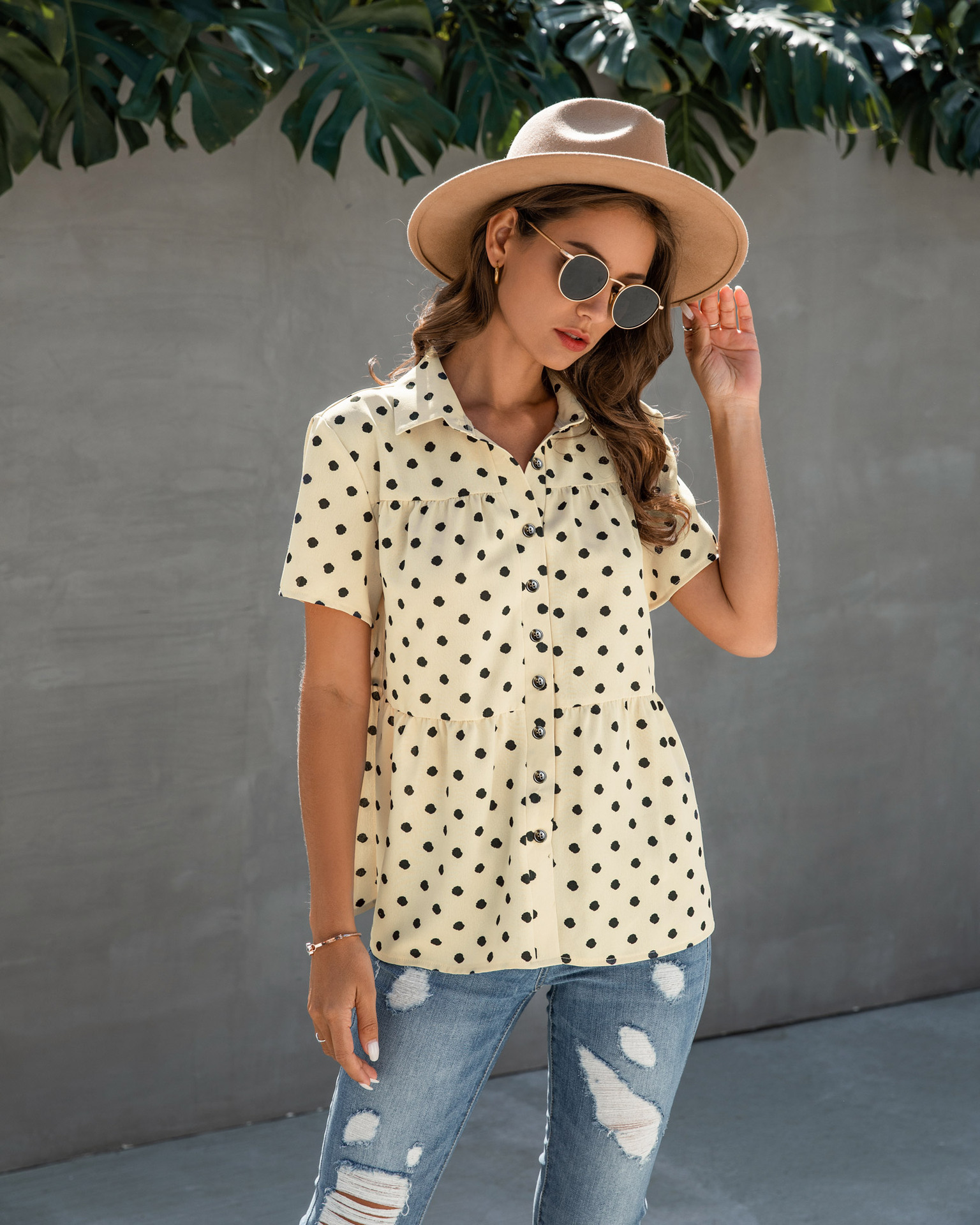 Printed lapel short sleeve shirt