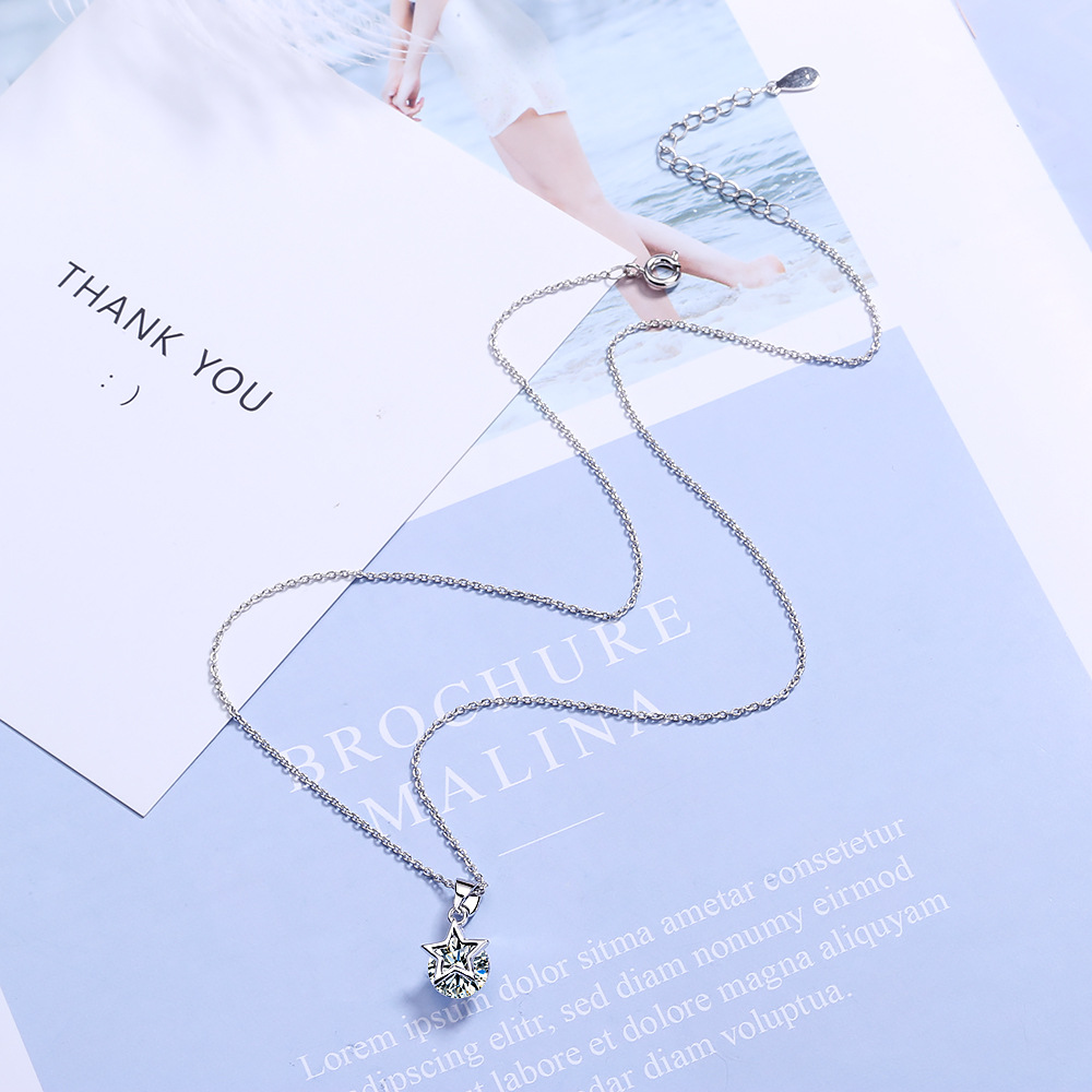 Mini five-pointed star clavicle chain