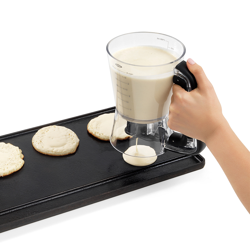 Hand-held batter separator