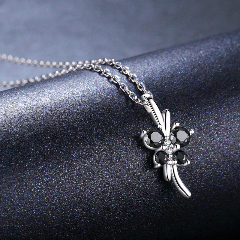 Black zircon silver necklace