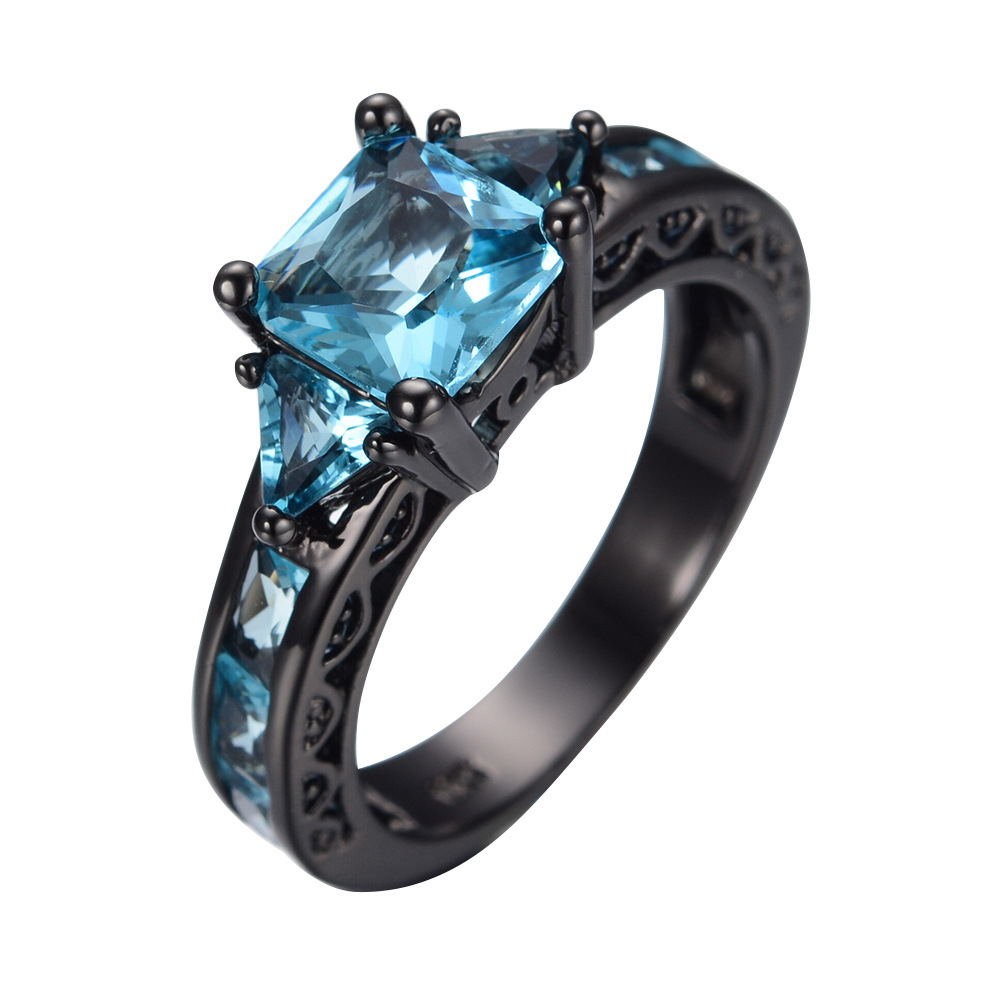 Black gold zircon square ring