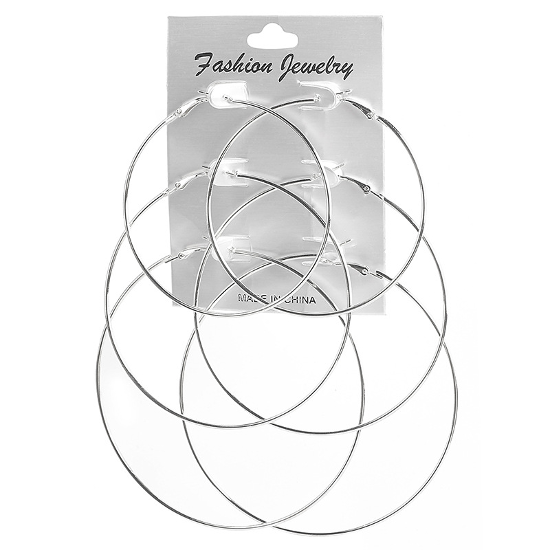 Metal size circle earrings