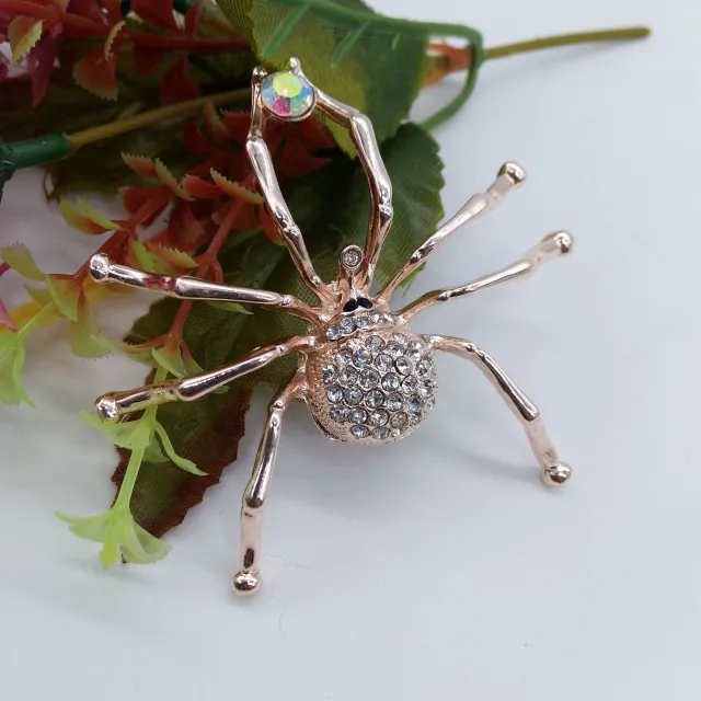 Personalized insect series brooch Gold - Shop at LoveMi