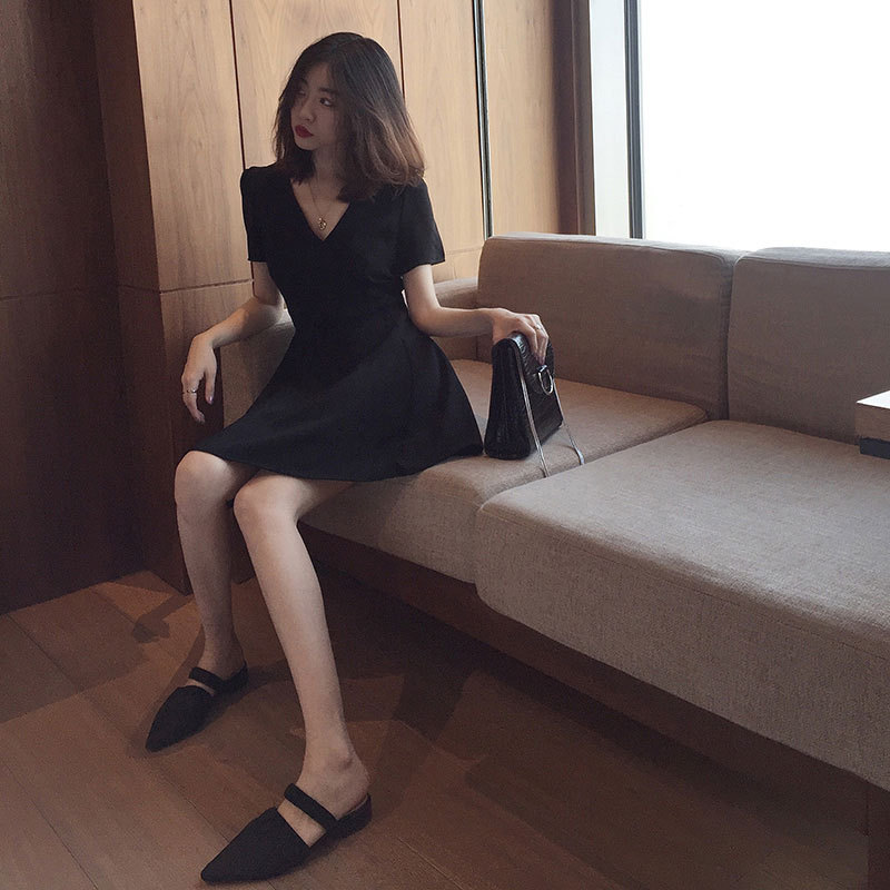 Collar small incense wind scheming slim dress